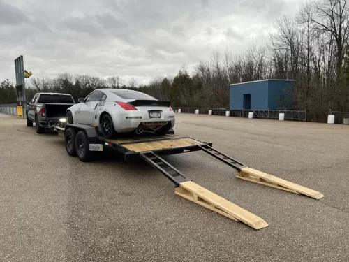 Nissan 370z on 20ft car hauler trailer